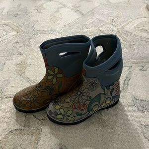 Women’s Bogg Rainboot